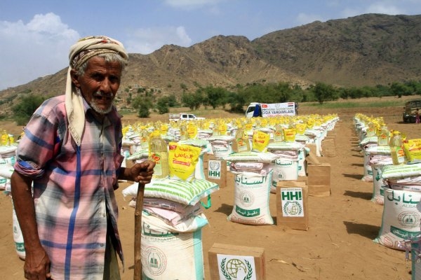 İHH'dan Yemen'de 2 bin 600 aileye yardım