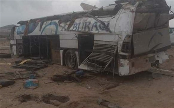 Şebve kentinde feci kazada 6 kişi öldü 19 kişi yaralandı