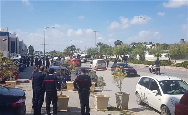Tunus'ta ABD Büyükelçiliği'ne intihar saldırısı