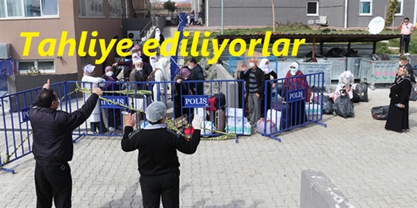 Umrecilerden tahlilleri negatif çıkanlar tahliye ediliyor