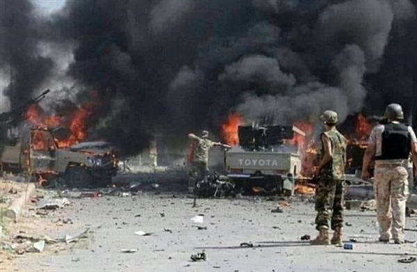 BAE Ebyen’de hükümete bağlı orduyu bombaladı