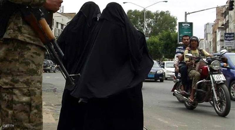منظمة حقوقية: مليشيات الحوثي تمارس جرائم وحشية ضد النساء ترقى لجرائم حرب