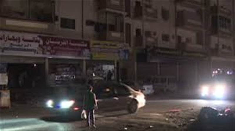 ارتفاع ساعات انقطاع الكهرباء في عدن وتحذيرات من خروج كامل بسبب نفاد الوقود