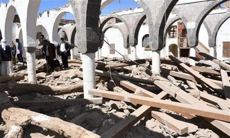 وزارة الأوقاف تدين هدم مسجدا أثريا في صنعاء وتدعو للتحرك العاجل لحماية المعالم الأثرية