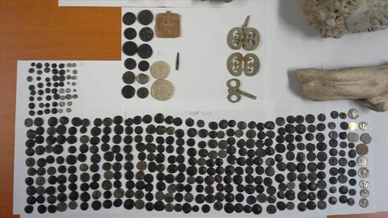 تركيا تستعيد 412 قطعة أثرية مهربة من المجر