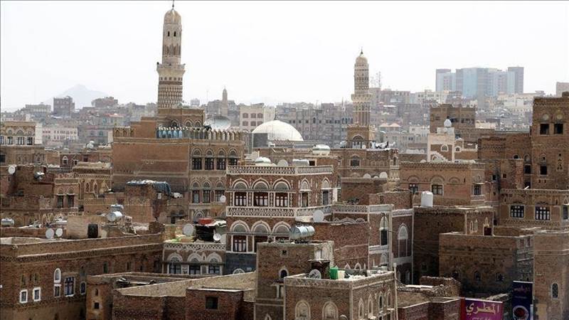 انشقاقات وهزائم .. وزير في حكومة الحوثيين يعلن انشقاقه ويصل هذه المدينة(الاسم)