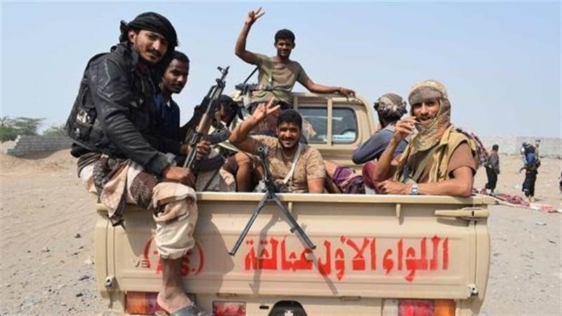 القوات المشتركة تستهدف تعزيزات لميليشيا الحوثي بمديرية مقبنة بتعز