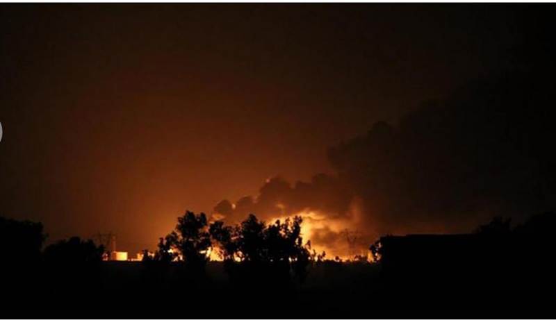 Suudi Arabistan’da Husilerin vurduğu petrol rafinerisindeki yangın kontrol altına alındı