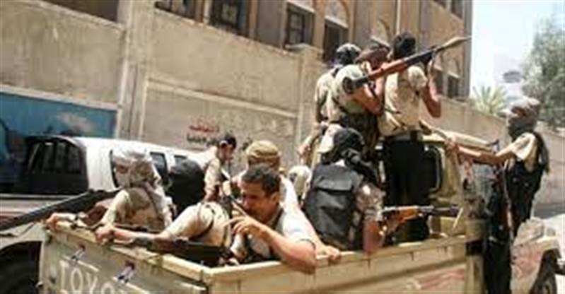 انتفاضة مسلحة ضد مجاميع طارق صالح في تعز وسقوط قتلى وجرحى