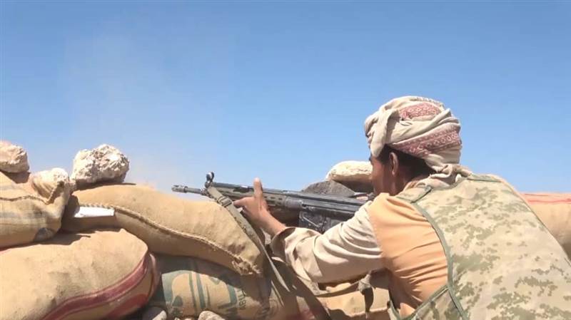 مأرب: مصرع عشرات الحوثيين والجيش يكسر هجوماً جديدا ويستعيد أسلحة