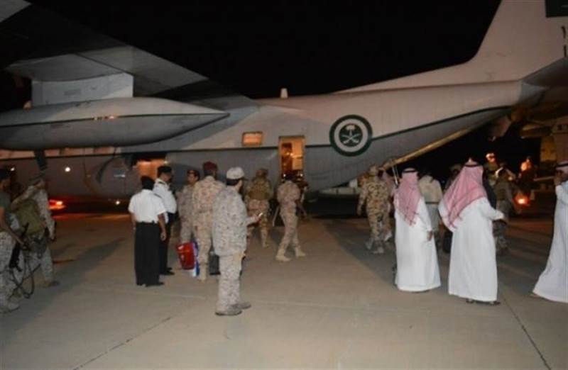 وصول وفد عسكري سعودي إلى سقطرى ووزير حكومي يكشف هدف الزيارة