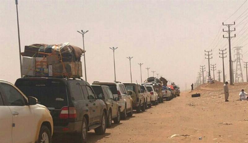 مدير منفذ الوديعة يعلن السماح لمالكي سيارات الدفع الرباعي بالمرور إلى اليمن