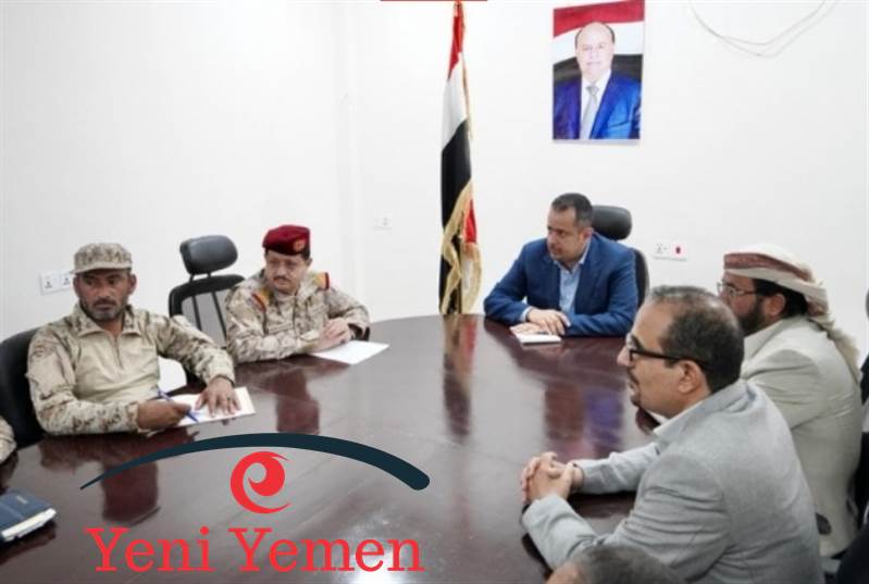 Yemen Başbakanından çatışmaların sürdüğü Marib’e sürpriz ziyaret