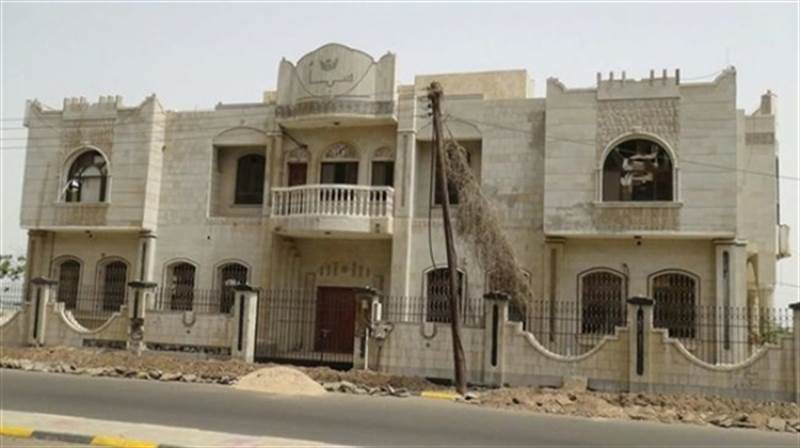 مليشيات الانتقالي تقتحم مبنى وكالة سبأ فرع عدن وتطرد الموظفين من داخله