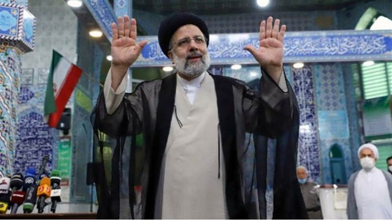 İran'ın yeni cumhurbaşkanı Reisi  oldu