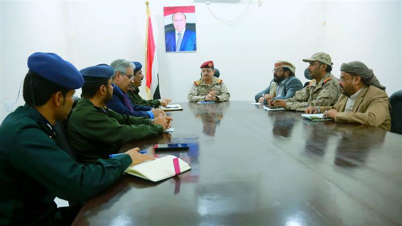 خلال اجتماع رفيع بمأرب..اللجنة الأمنية العليا توجه دعوة عاجلة للقبائل المتواجدة بمناطق الحوثيين