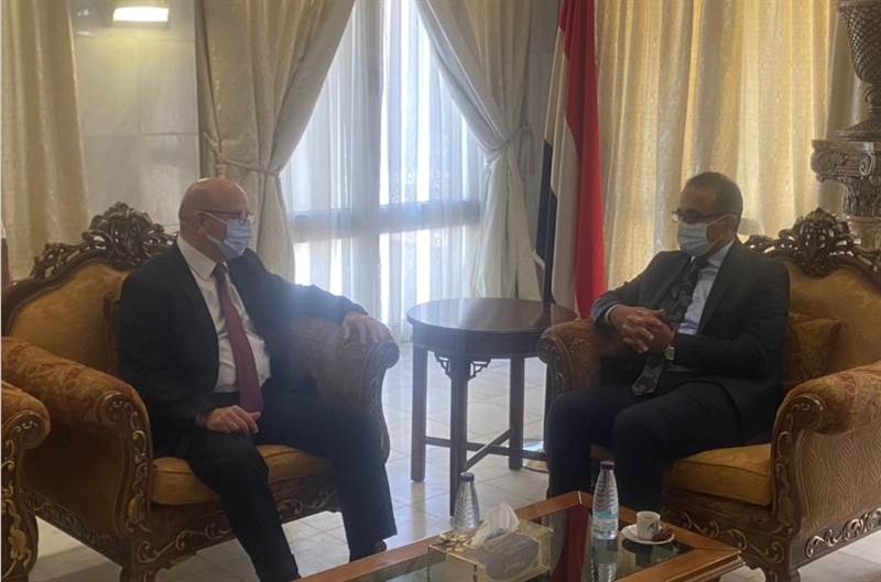 Türkiye'nin Sana Büyükelçisi  Yemen Sağlık Bakanı ile sağlık alanında işbirliğini görüştü