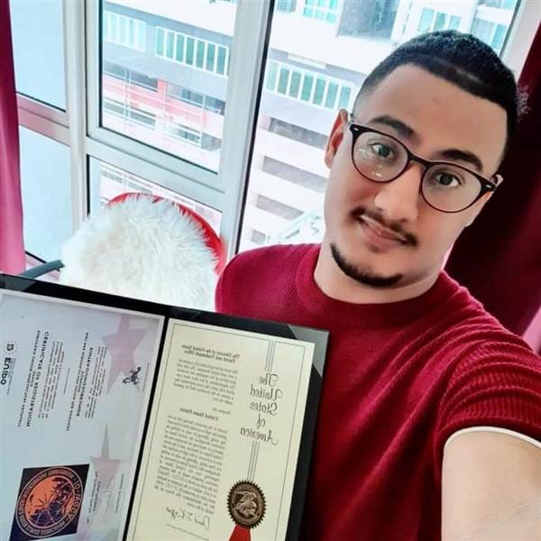 طالب يمني يحصل على براءة اختراع ويحقق المركز الثاني بمسابقة الاختراعات في أوروبا