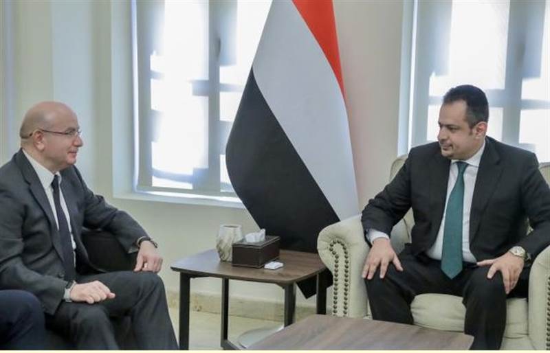 Yemen Başbakanı Abdulmelik  Türkiye'nin Sana Büyükelçisi Pulat’ı kabul etti