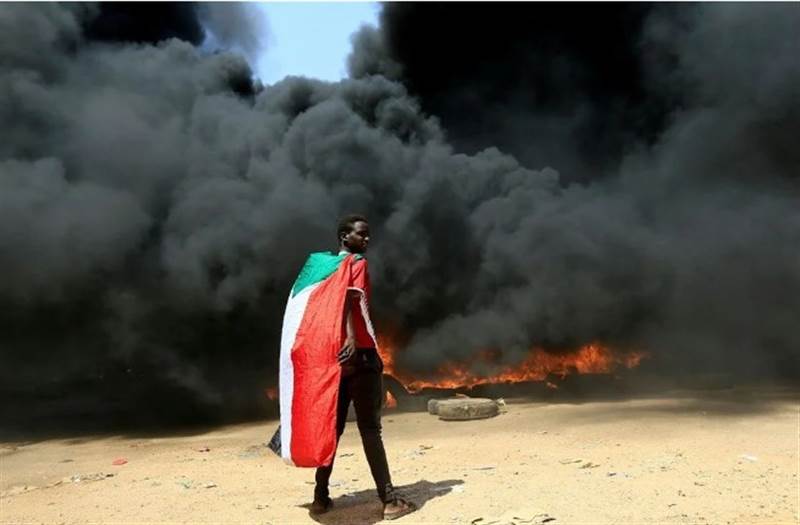 Sudan'da askeri darbe, başbakan ve bakanlar gözaltında