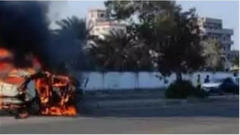Yemen'de gazeteci ailenin aracının havaya uçurulduğu saldırı anı kameralara yansıdı