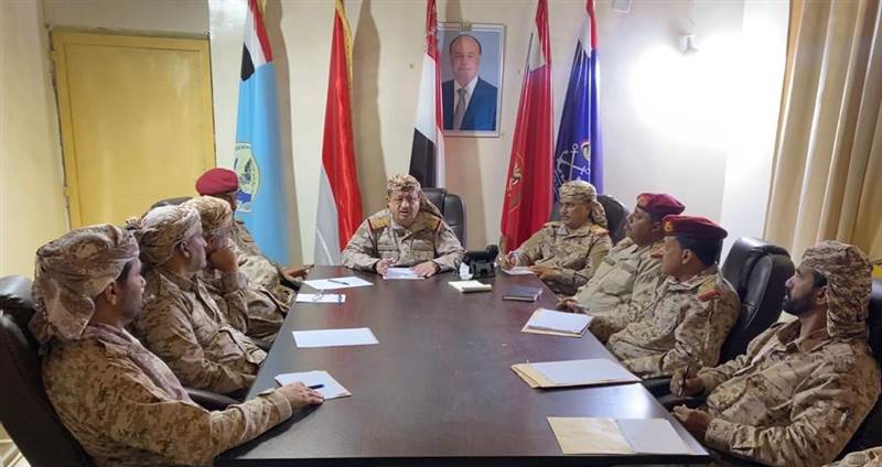 استراتيجية جديدة في سير العمليات العسكرية وقيادة الجيش تؤكد: "اندفاعة مليشيات الحوثي وصلت إلى نهايتها"