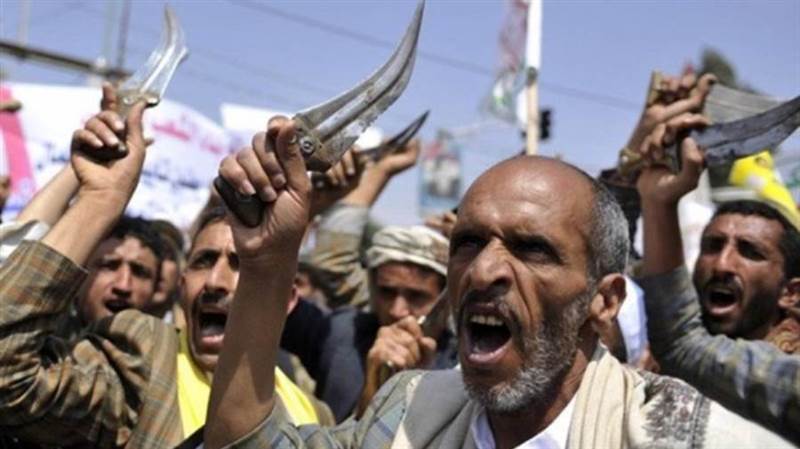مليشيات الحوثي تجبر مشائخ القبائل على حشد مقاتلين وتضع عقوبة قاسية للرافضين
