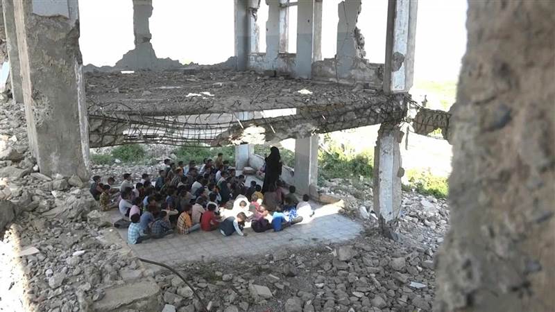 Yemen’de 2 bin 500’den fazla okul hasar gördü ve yıkıldı