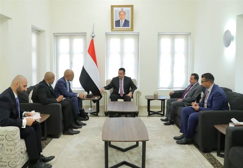 عقب مصادرة شحنة أسلحة إيرانية.. الحكومة تطالب بموقف دولي حازم تجاه النظام الإيراني