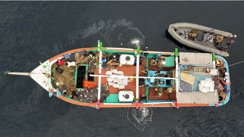 ABD Donanması, Yemen kıyılarında eroin taşıyan ve İran’a ait olduğu belirtilen tekneye el koydu