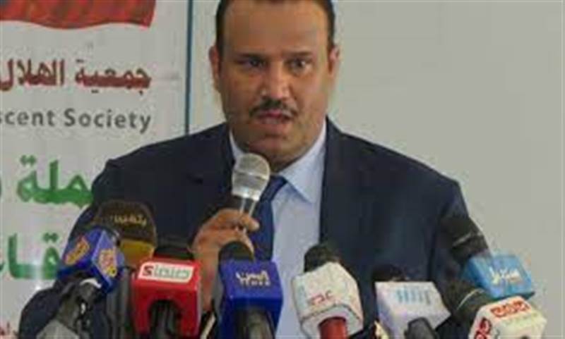 مسؤول حكومي يكشف عن تعاون كبير بين التحالف وقيادات حوثية ويدعو الشرعية لاغتنام الفرصة