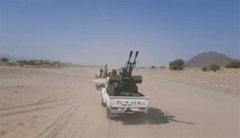 مستجدات معارك شبوة.. الجيش يسيطر على منطقة استراتيجية والحوثيون يخلون مقر اللواء 19 في بيحان