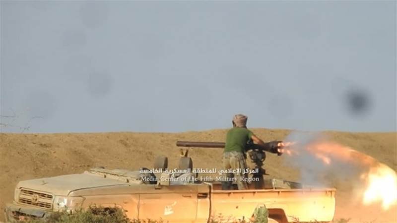حجة: قتلى وجرحى بغارات جوية استهدفت تعزيزات حوثية في عبس