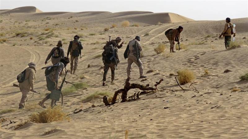 الجيش يضيق الخناق على المليشيات جنوب مارب ومعسكر استراتيجي على وشك السقوط بيده