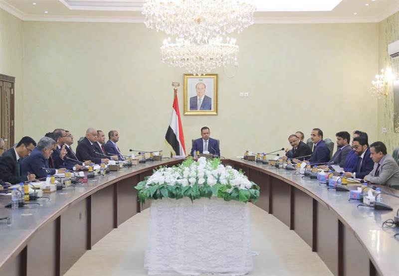 الحكومة تبارك انتصارات الجيش وتؤكد أن مليشيات الحوثي مصيرها الهزيمة والفشل