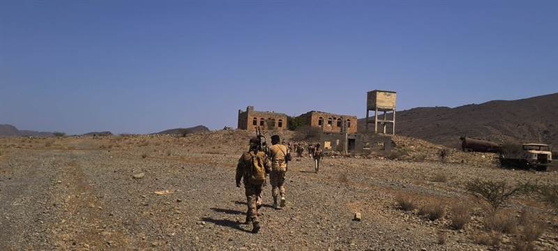 الجيش الوطني يعلن استمرار المعارك لتحرير حرض والتحالف يعلن بدء عملية تطهير المدينة من الألغام