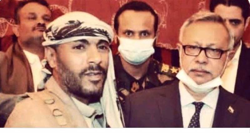 متهم بتفجير المدمرة كول.. ميليشيا الحوثي "تشيع" قيادياً في القاعدة قاتل في صفوفها