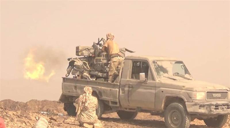 قوات الجيش تفشل محاولة تسلل حوثية بمأرب وتكبد المليشيات خسائر بشرية ومادية