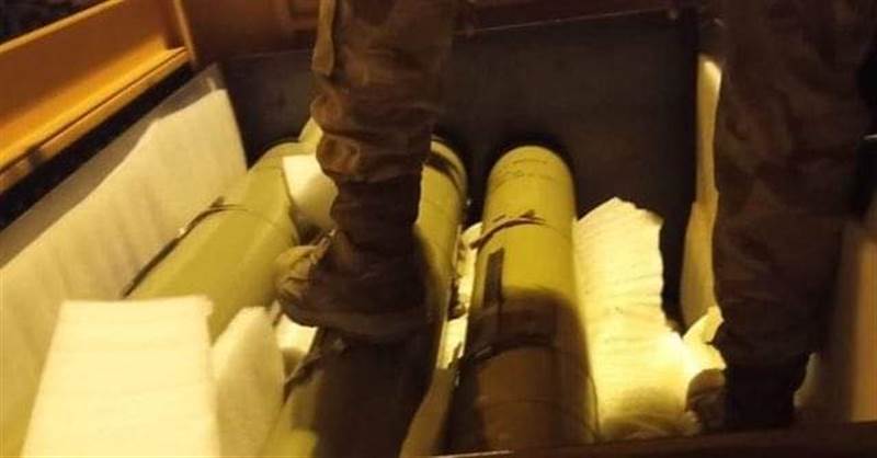 مكونة من 54 صاروخاً.. ضبط شحنة أسلحة كانت في طريقها لمليشيات الحوثي