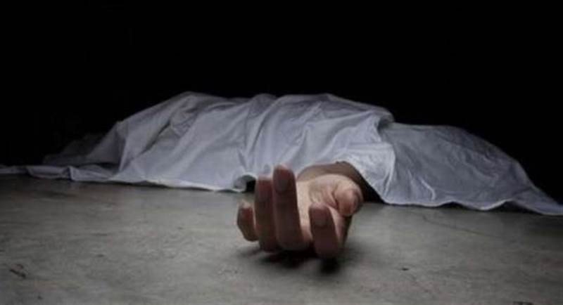في جريمة هي الثالثة خلال إيام.. مقتل امرأة على يد زوجها خنقًا أمام أطفالها في إب