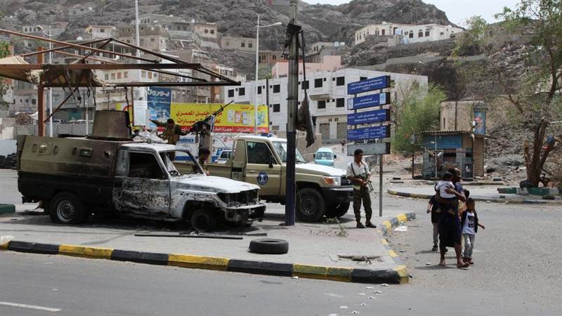 Yemen’in başkenti Aden’de şiddetli patlama