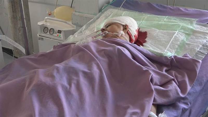 قنّاص حوثي يصيب امرأة في رأسها شمالي مدينة تعز