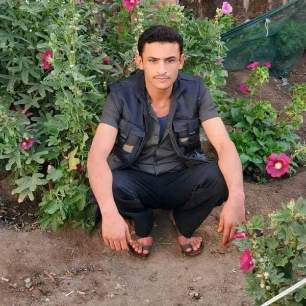وفاة شاب بعد ساعات من الافراج عنه من سجون الحوثيين في البيضاء