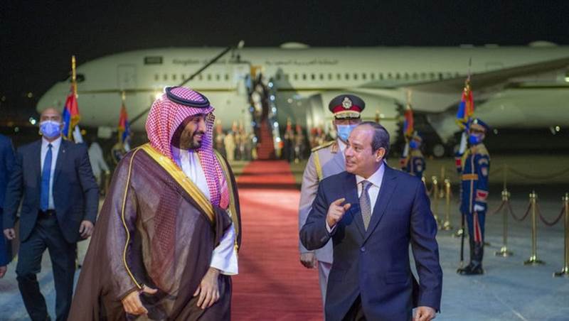 Suudi Arabistan ve Mısır, Yemen'de siyasi çözüme ulaşma çabalarına desteklerini yineledi