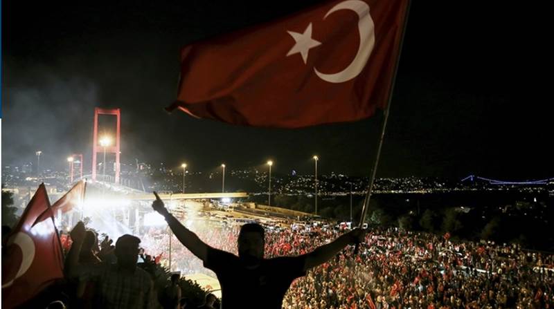 Türkiye’de 15 Temmuz, demokrasinin zaferi