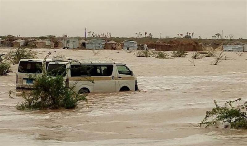 Hudeyde'de sağanak yağışlarda iki kişi boğuldu