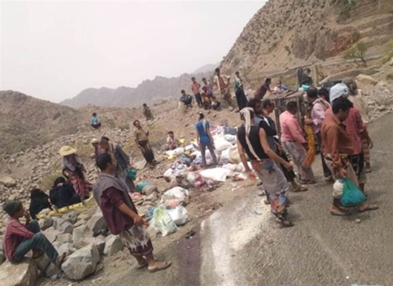 Taiz'in güneyinde devrilen otomobilde 7 vatandaş öldü ve yaralandı