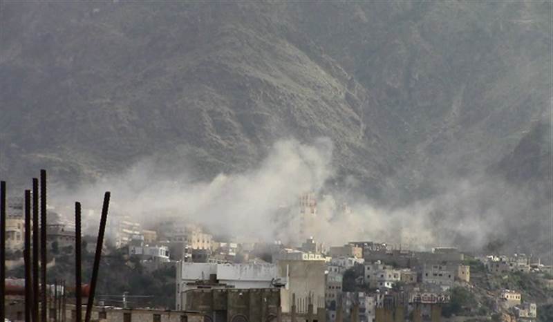 مليشيا الحوثي تهاجم منطقة الضباب من جديد والجيش يتصدى لها