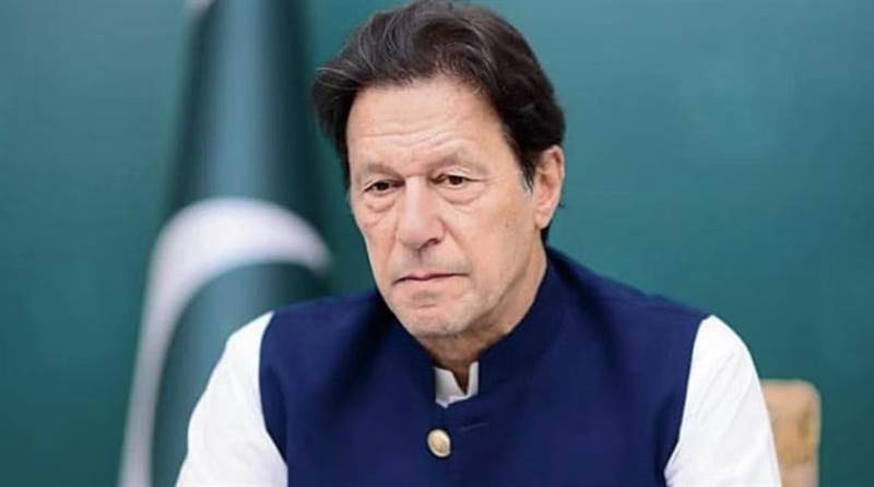 إصابة رئيس الوزراء الباكستاني السابق عمران خان بإطلاق نار بإسلام آباد
