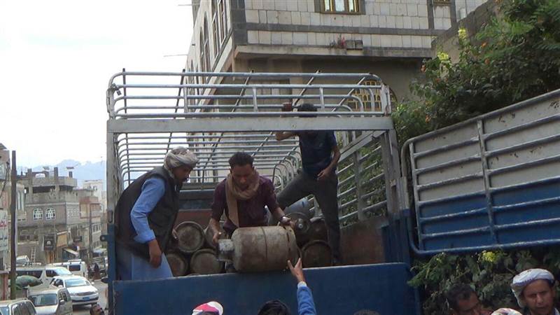 مليشيات الحوثي تفرض جرعة جديدة على أسعار الغاز المنزل